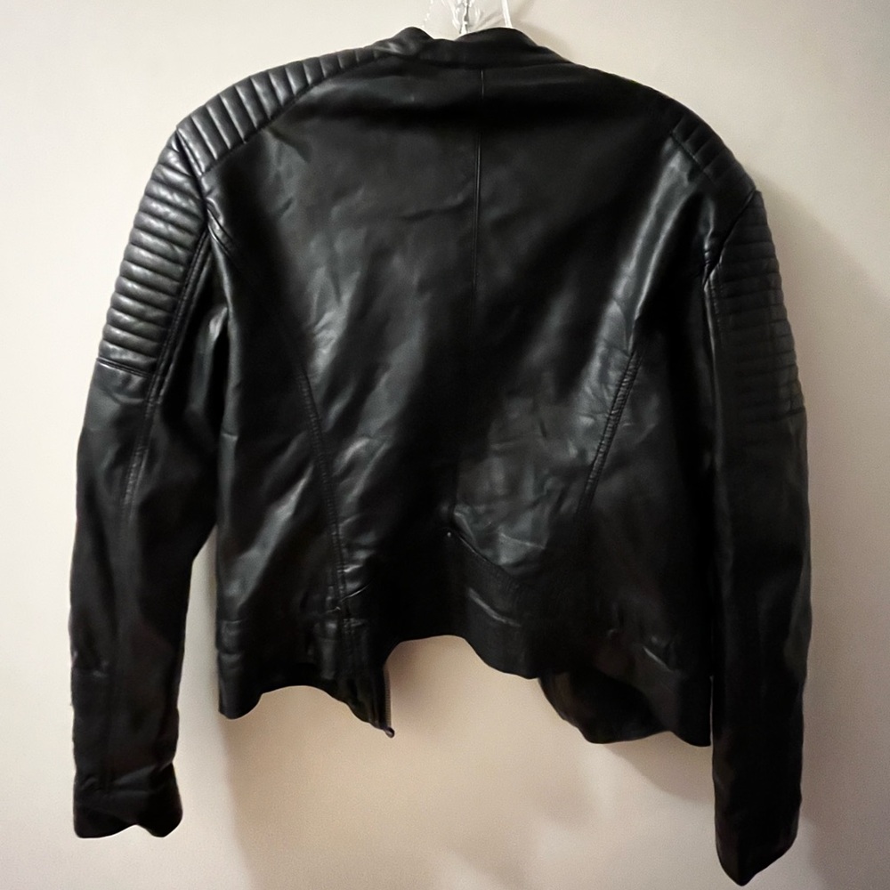 Ci Sono Black Bomber Jacket with Asymmetrical Zipper - Picture 5 of 5